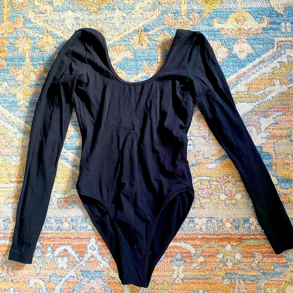 Like New AMERICAN APPAREL body suit -Black Size M